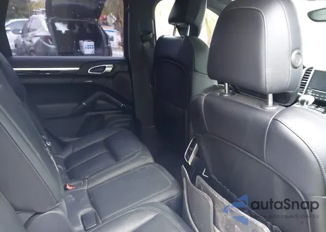 2018 Porsche Cayenne из США, поврежденный, VIN WP1AA2A21JKA04981